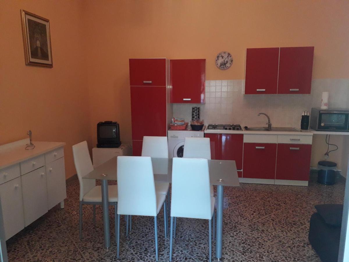 Casa vacanza Lo Vita Appartamento Alessia Galatina Collemeto Esterno foto